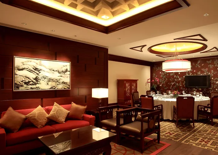 Conrad 5*