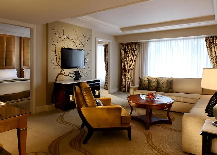 Hotel Conrad